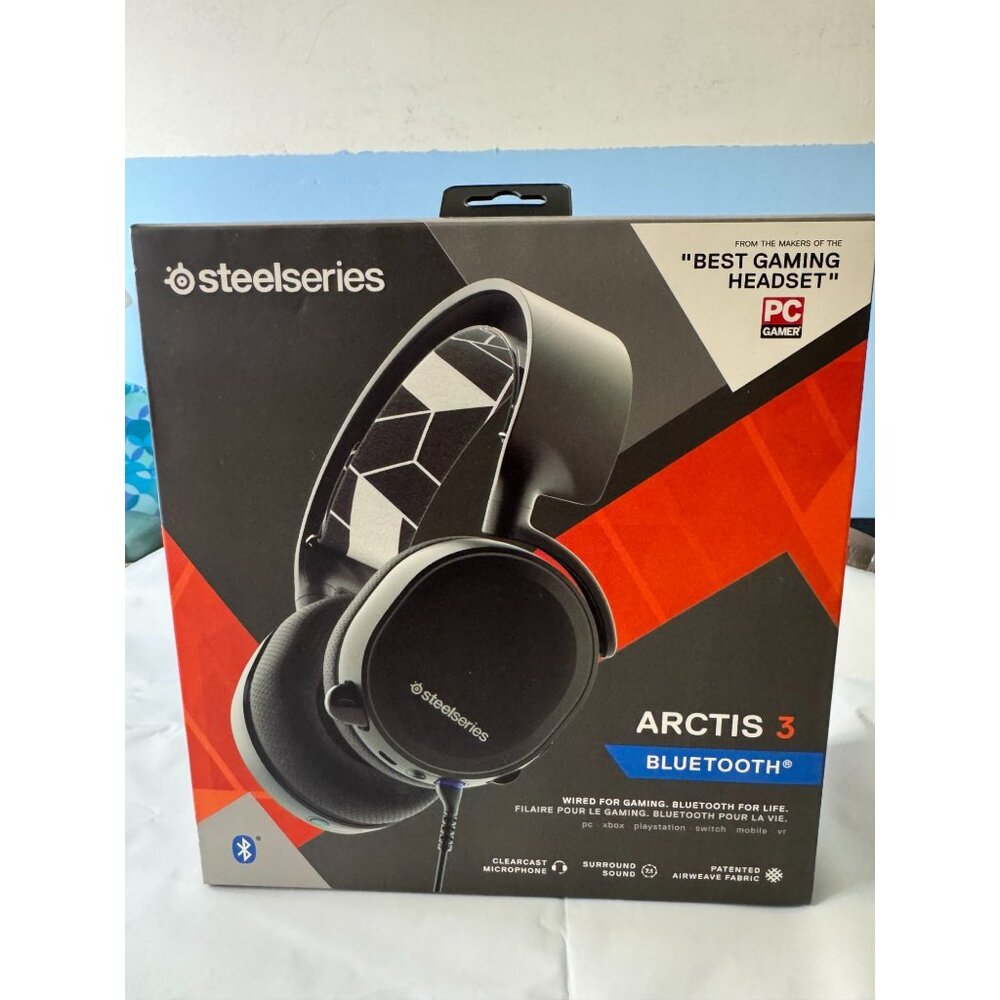 SteelSeries Arctis 3 Bluetooth Gaming Headset With ClearCast Microphone & Surrou
